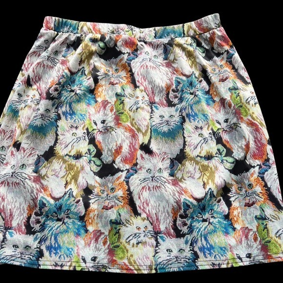 SHEIN Dresses & Skirts - SHEIN curves psychedelic cats stretchy mini skirt